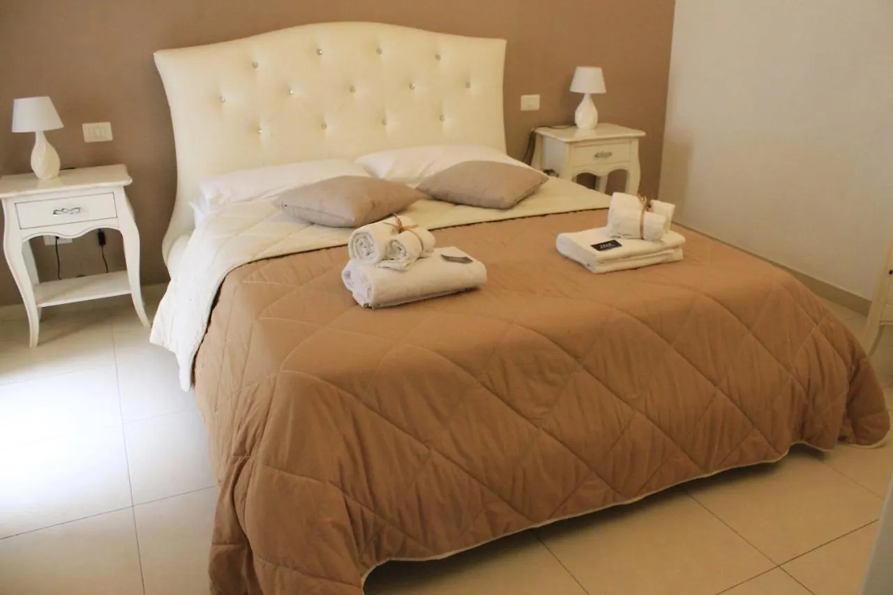 Casa Mamma Elvira Bed & Breakfast Lecce 0*,